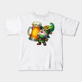 St Patricks Day Gnome Drinking Beer Kids T-Shirt